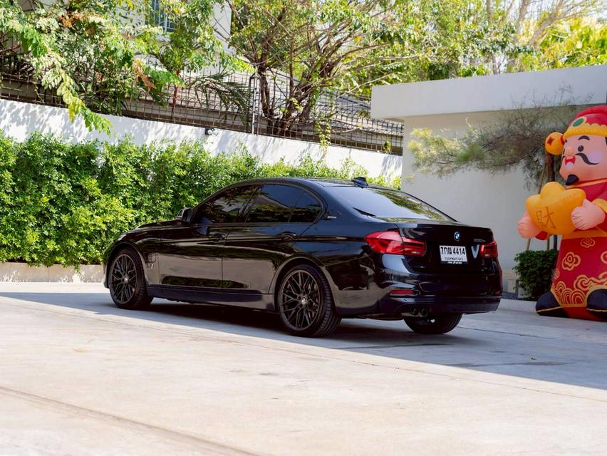 BMW 330e 2.0 Sport ปีจด 18 รูปที่ 6