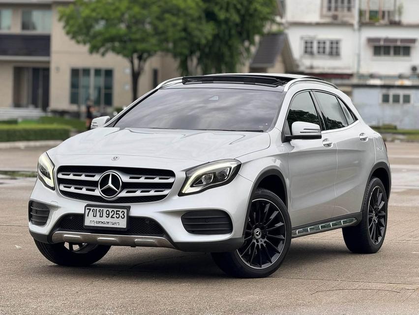 2018 Mercedes Benz GLA250 AMG " Facelift "