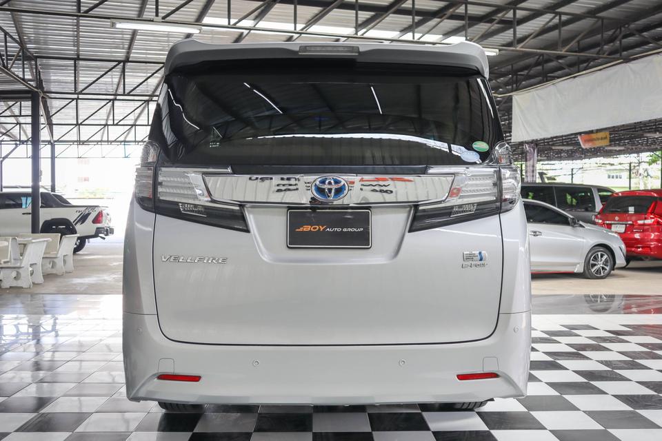 TOYOTA VELLFIRE 2.5 HYBRID X 2018 3