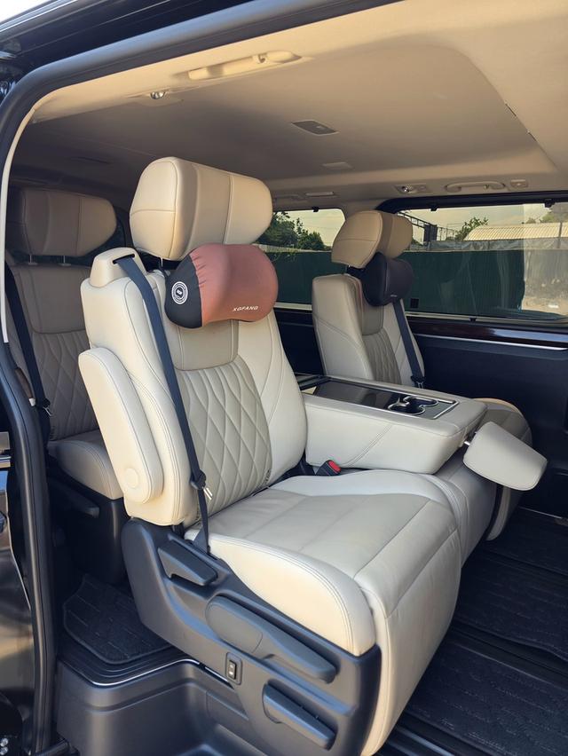 Toyota Majesty รุ่น 2.8 Grande ปี 2024 ไมล์ 40,000 กม. รูปที่ 15