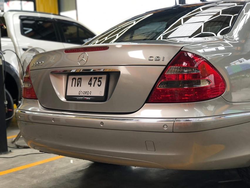W211 e220 CDI diesel ปี2005 ฝาดำ  ไมล์169,000โล ไฟหน้าxenon ตัวelegance กันชนรอบคันคิ้วโครมเมี่ยม มีparktronic (เซ็นเซอร์กันชนหน้าหลัง ) 11