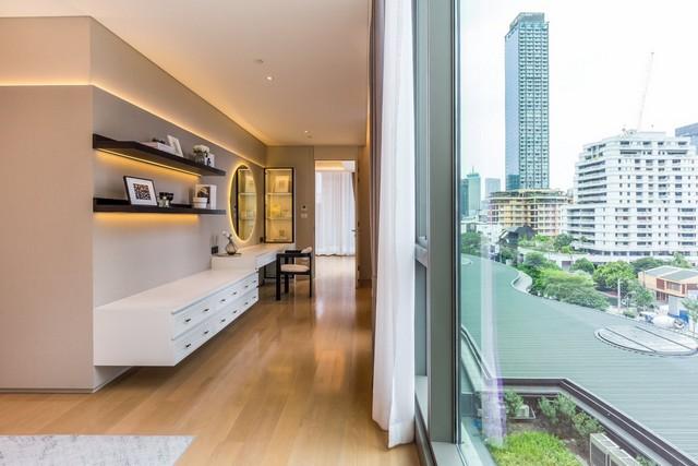   บ้านสินธร – Super Luxury Condo ใจกลางซอยหลังสวน 12