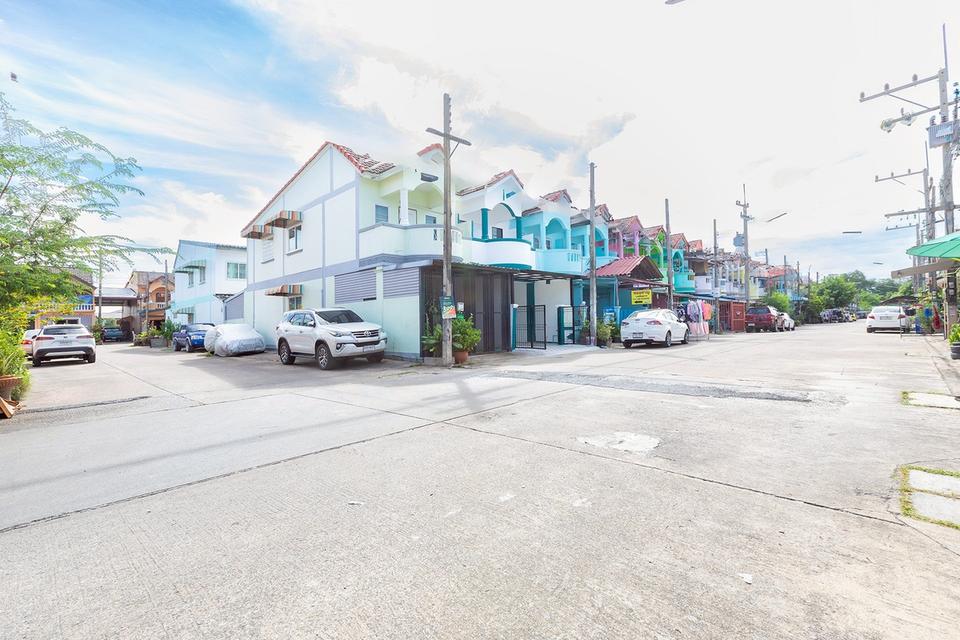 หมู่บ้านพรทวีวัฒน์1  2