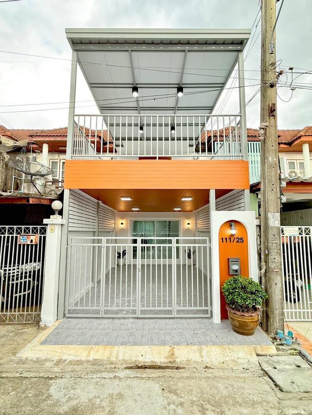 หมู่บ้านดุลิยานนท์