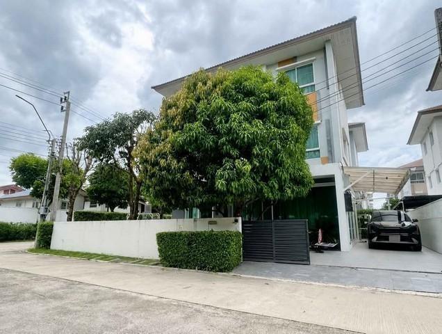 ขายบ้าน ใกล้ สายไหม อเวนิว และโรงเรียนสารสาสน์วิเทศสายไหม ใกล้ทางด่วนจตุโชติ คาซ่า แกรนด์ สุขาภิบาล 5 ติดถนนใหญ่ ระหว่าง 8
