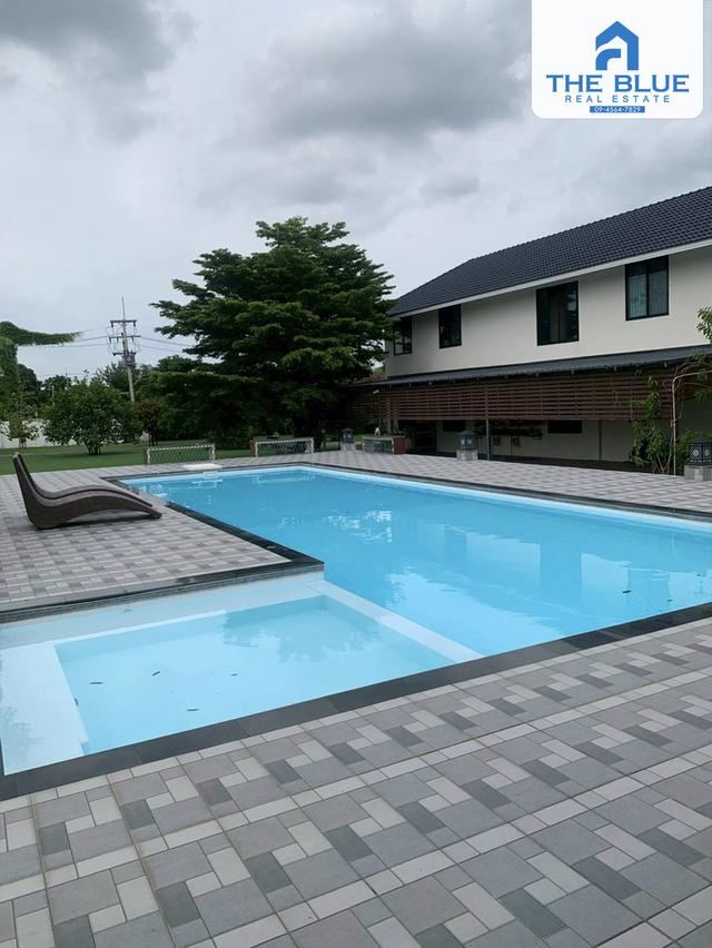 คฤหาสน์ ราคา 70 ล้านบาท อยู่ใกล้ขนส่งจังหวัดปทุมธานี พื้นที่ขนาด 7-1-62 ไร่ ถนนทางเข้าสาธารณะกว้าง 8 เมตร 3