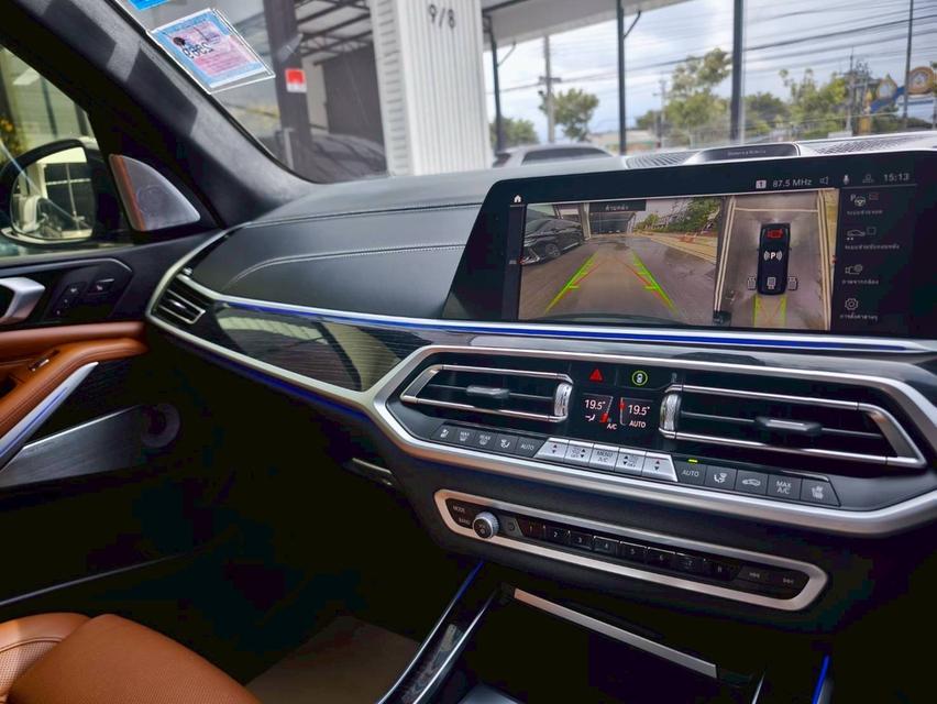 รหัสรถ KPV53 2023 BMW X7 xDrive40d M Sport สีดำ 12