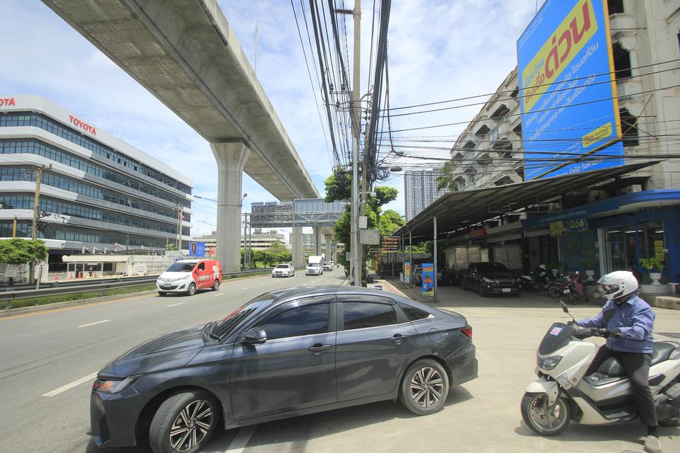 ที่ดินสุขุมวิท117 ซ.ภาณุวงศ์14 แถมบ้านเดี่ยว1ชั้น ทำเลดี ค้าขายได้ 65ตารางวา ปัจจุบันเป็นบ้านเช่า สภาพดีโครงสร้างแข็งแรง ใกล้รถไฟฟ้าปู่เจ้า 19