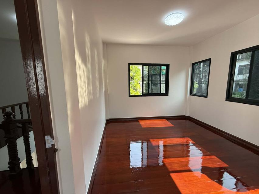 บ้านเดี่ยว 35 ตรว 3 ห้องนอน 4