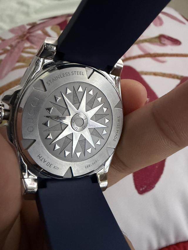 นาฬิกาผํ้ชาย  แบรนด์ GUCCI รูปที่ 4