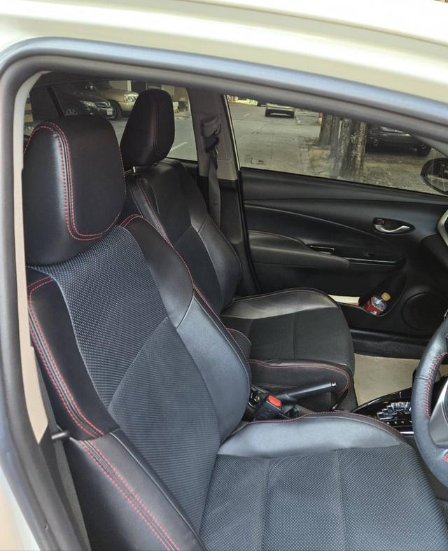 ขายรถยนต์ Toyota Yaris Ativ รุ่น S Top แี 2019 (รถออกต้นเดือนมีนาคม 2020)รถยนต์ใชน้อยมาก ไมล์ 14070 6