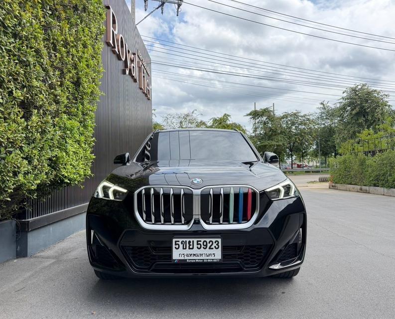 #BMW X1 2.0i sDrive M sport U11 ปี 24 สีดำ รูปย่อยที่ 2