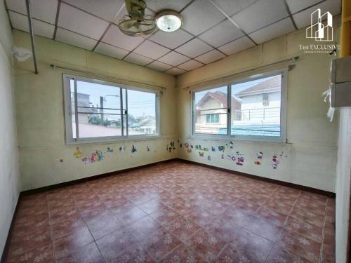 🔥 หลุดขาย! บ้านเดี่ยวเรวดี 25 ทำเลทองนนทบุรี ราคาเพียง 4,790,000 บาท! (หลังใหญ่ ฟังก์ชันครบที่สุด) 10