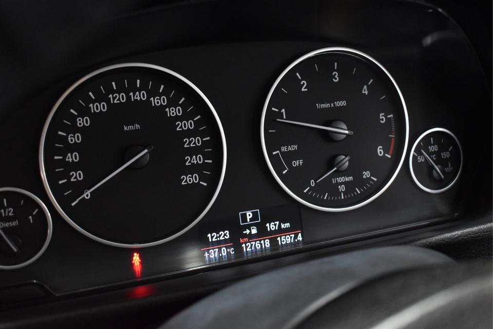 รหัสรถ JRS4567 BMW 320d F30 ดีเซล LCI  ปี 2018 12