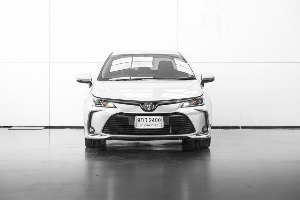 2020 TOYOTA ALTIS 1.6 G สีเทา ไมล์ 86972 กม.