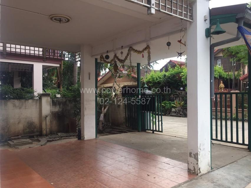 หมู่บ้านดลสิริ ลำลูกกา คลอง 9  ถนนลำลูกกา ต.บึงทองหลาง อ.ลำลูกกา จ.ปทุมธานี   2