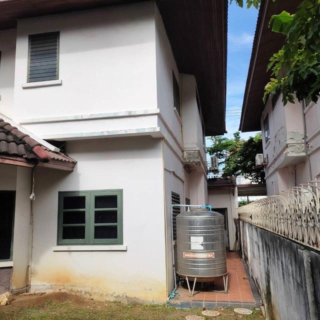 ขาย บ้านเดี่ยว หมู่บ้านปรีชา พุทธมณฑลสาย4 จำนวน 2 ชั้น ขนาดเนื้อที่ดิน  90 ตารางวา พื้นที่ใช้สอย 250 ตารางเมตร  6