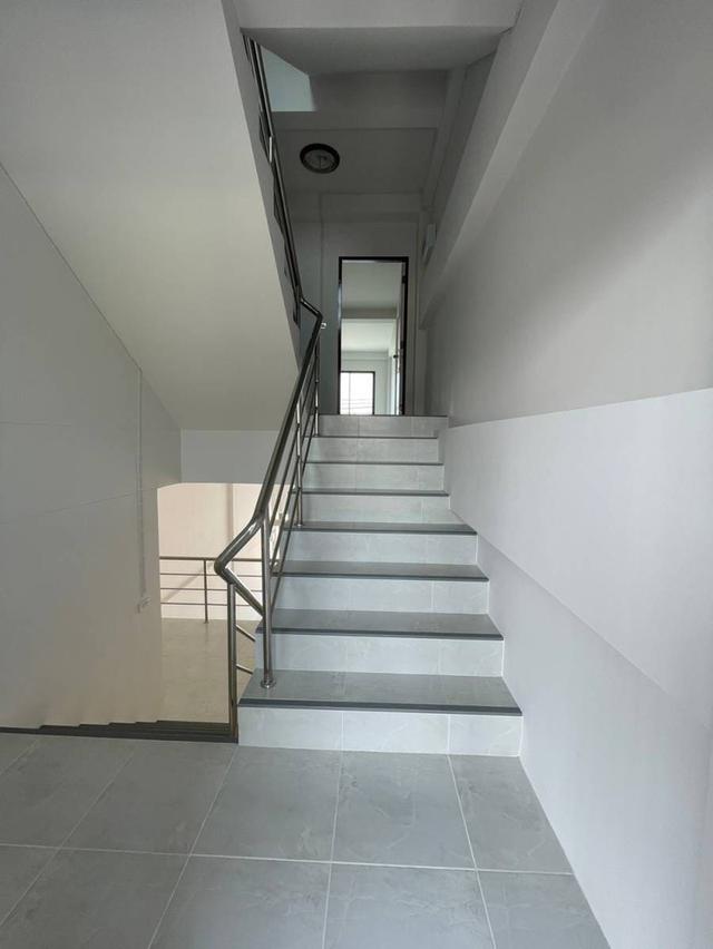 อาคารพาณิชย์ ติดแม่น้ำเจ้าพระยา 4