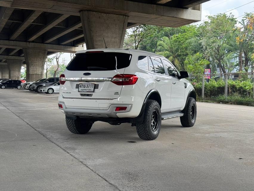 ขายรถ Ford Everest 2.0 Turbo Titanium Plus ปี 2020 สีขาว เกียร์ออโต้ 4