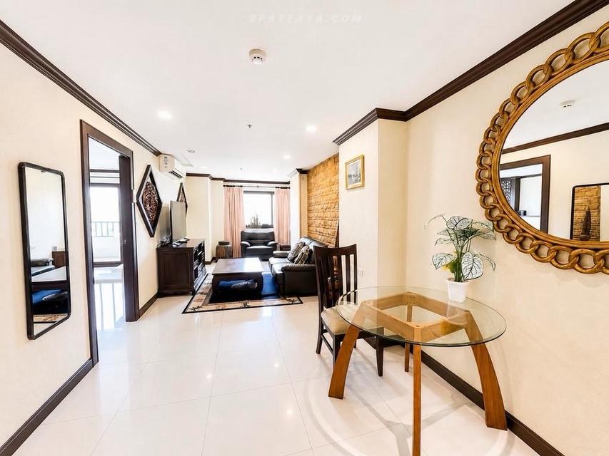 Urgent Sale — Spacious 1-Bedroom Condo at Nirvana, Thappraya RoadSpacious condo for urgent sale at Nirvana on Thappraya Road, located in the Pratumnak 6