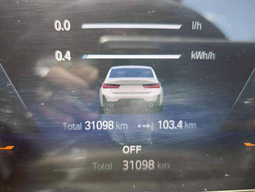 รหัสรถ KPV1100 2023 BMW 330e M SPORT LCI สีขาว 6
