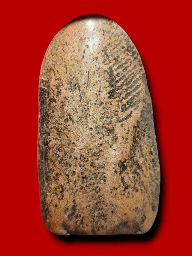 พระรอดเนื้อดิน เปิดเช่าบูชา รูปที่ 3