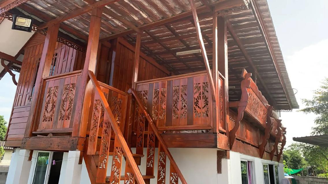 ขายบ้านสองชั้นครึ่งปูนครึ่งไม้พร้อมที่ดิน 18