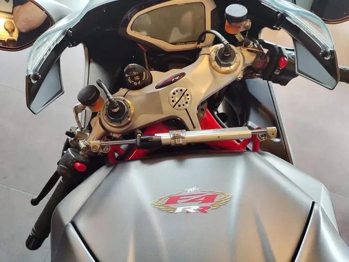 รีบขาย  MV Agusta F4 2