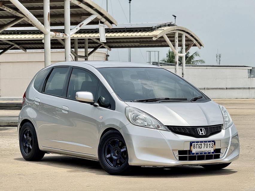 HONDA JAZZ GE 2011 AUTO IVTEC