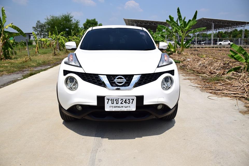 ขายเพียง 240000 บาท ปี15จด16 ฟรีดาวน์ ไมเนอร์เช้น นิสสัน JUKE 1.6ตัวท็อปออฟชั่นส์ เบาะหนังแท้ แอร์จอ พุตสต๊าท ช่วงล่างแน่นๆ โทร0957401229 ไอดีไล UTBP รูปที่ 2