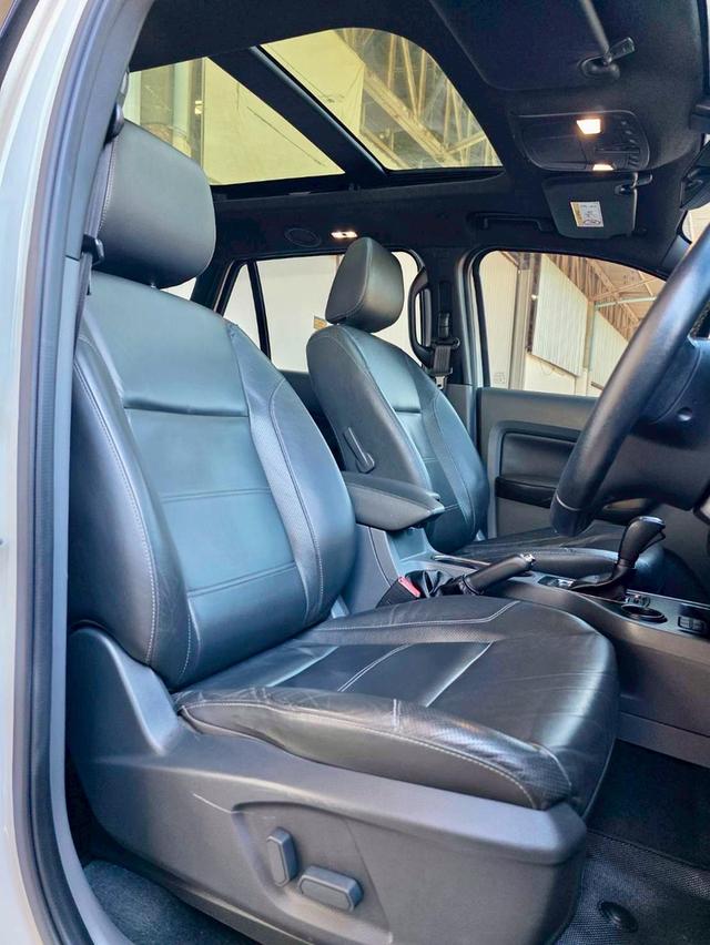 Ford Everest 2.2 Titanium Plus 2WD สีขาว ปี 2017 ไมล์ 89,000 กม. 8