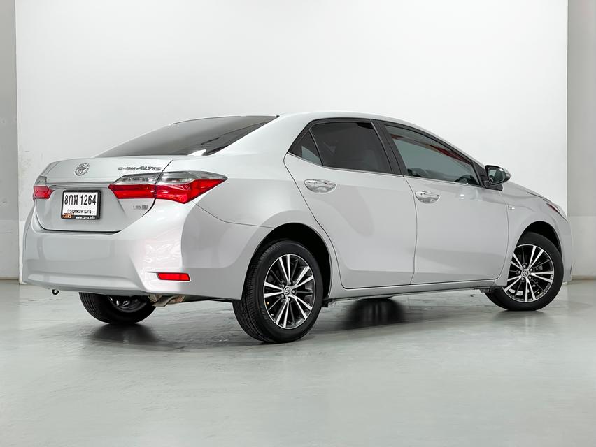 TOYOTA COROLLA ALTIS 1.6 G ปี 2019 สีบรอนซ์ เกียร์ AT ไมล์ 226,XXX