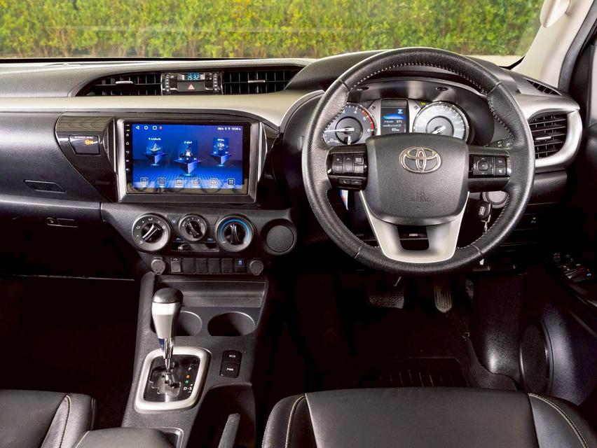 Toyota Hirux Revo 2.4 Mid Prerunner ปีจด 2023 16