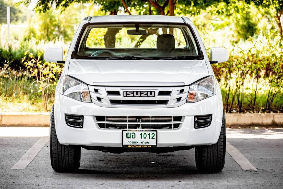 Isuzu D-Max Space Cab 2.5 ดีเซล ปี 2013 สีขาวเกียร์ธรรดา  2