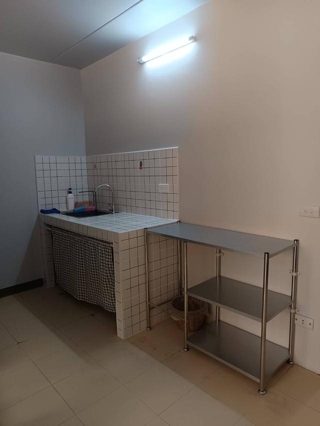 ให้เช่าคอนโดพร้อมอยู่ 8