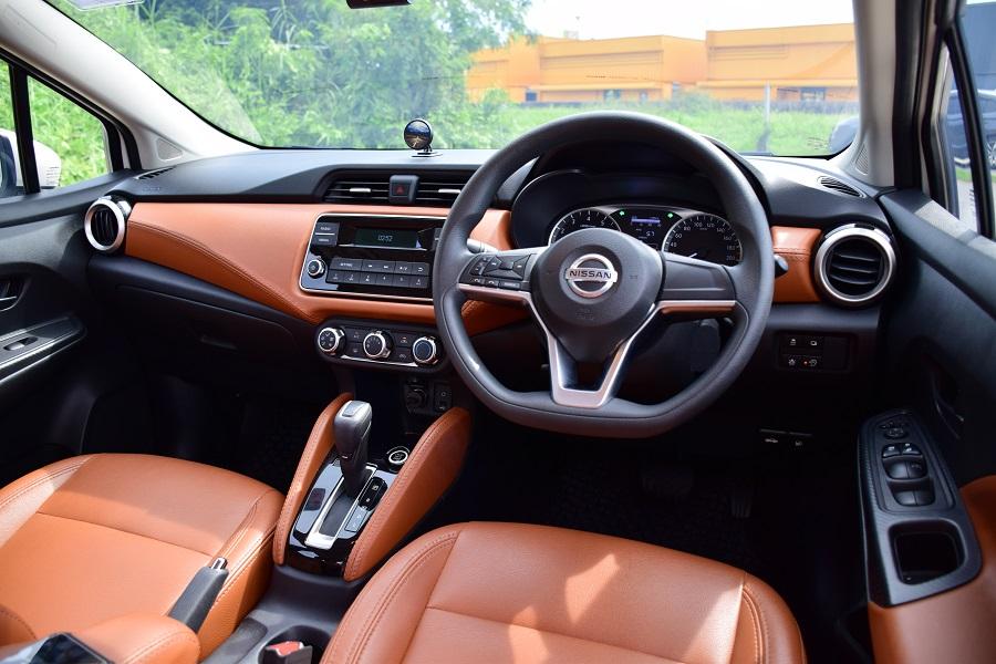 วิ่ง53xxxโล /สภาพน้องป้ายแดง /ฟรีดาวน์ /นิสสัน อัลเมร่า1.0TURBO ตัวEL /รถสวยไม่เคยชนมือเดียว /พุตสต๊าท กุญแตคีเรท2 ดอกครบ/โทร0957401229 ไอดีไลน์UTBP 8