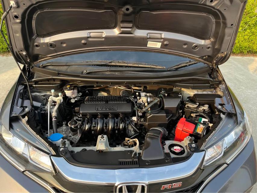 2019 Honda Jazz 1.5 RS Top 8