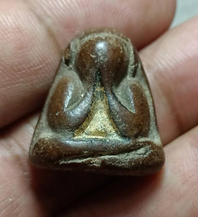 พระปิดตาพิมพ์หลังแบบหลวงพ่อแก้ววัดสุวรรณ 10