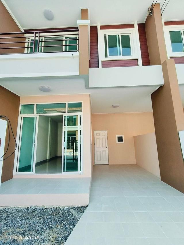 บ้านสร้างใหม่ พร้อมอยู่ ทำเลทอง! หมู่บ้านพนาสนธิ์วิลล่า ถนนลำลูกกาคลองสี่ ต.ลาดสวาย อ.ลำลูกกา จ.ปทุมธานี 16