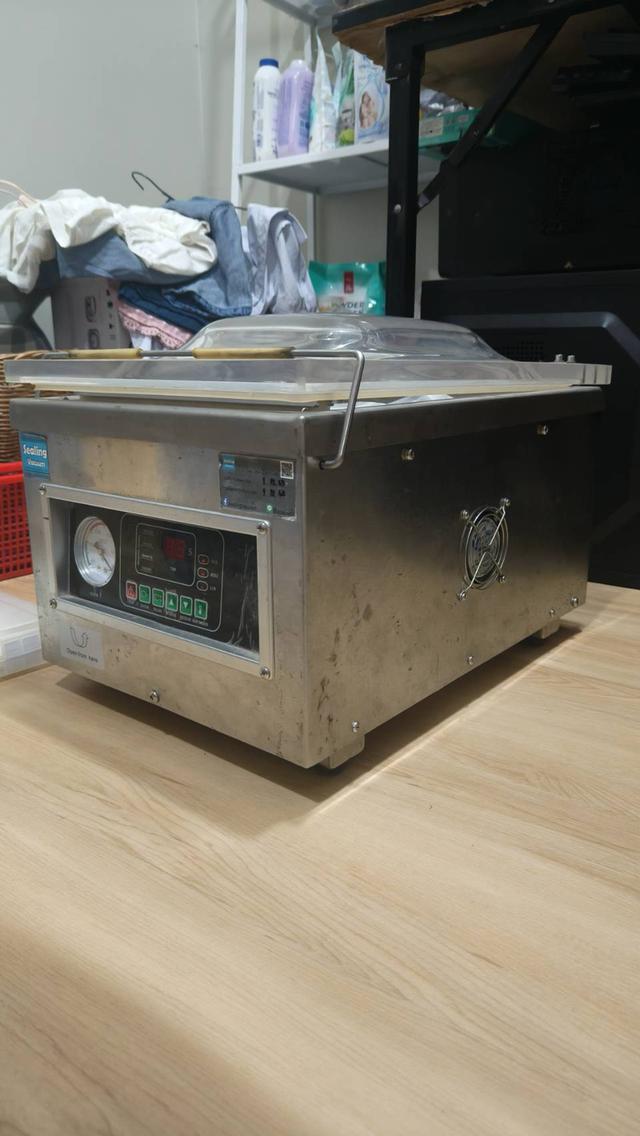 เครื่องซีลสูญญากาศ น DZ260 ซึ่งใช้สำหรับดูดอากาศออกจากบรรจุภัณฑ์เพื่อยืดอายุการเก็บรักษา รูปที่ 7