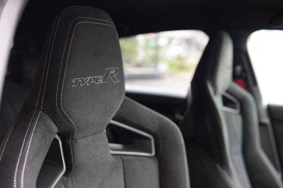 ‼New Civic FL5 รุ่นพิเศษ Honda Civic Type R Racing Black Package 2026 รถใหม่นำเข้า Warranty 2 Years or 50,000 KM. รูปที่ 10