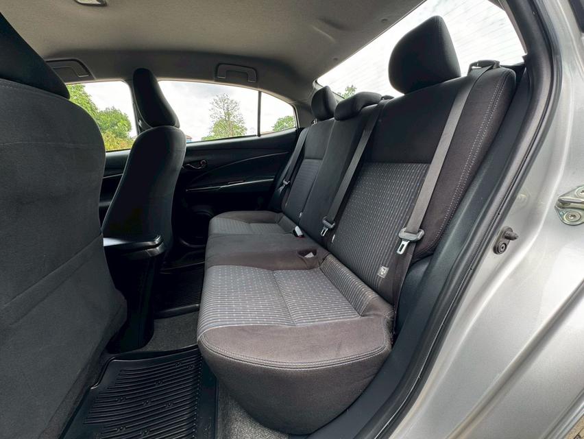 Toyota Yaris 1.2E AT 2018 รูปที่ 12