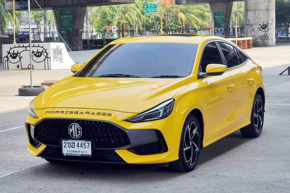 NEW MG 5 1.5 X Sunroof AT ปี 2022 1