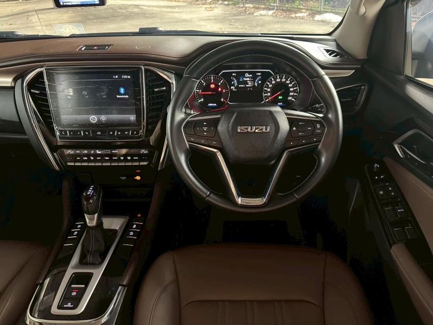 ðĨāļāļĢāļĩāļāļēāļ§āļāđ MU-X āļĢāļāļŠāļ§āļĒāļĄāļ·āļāđāļāļĩāļĒāļ§ āļāļĩāđāļŦāļĄāđ āđāļĄāļĨāđāļāđāļāļĒ Isuzu MU-X 1.9 ULTIMATE 2WD AT āļāļĩ 2023 āļĢāļđāļāļāļĩāđ 13