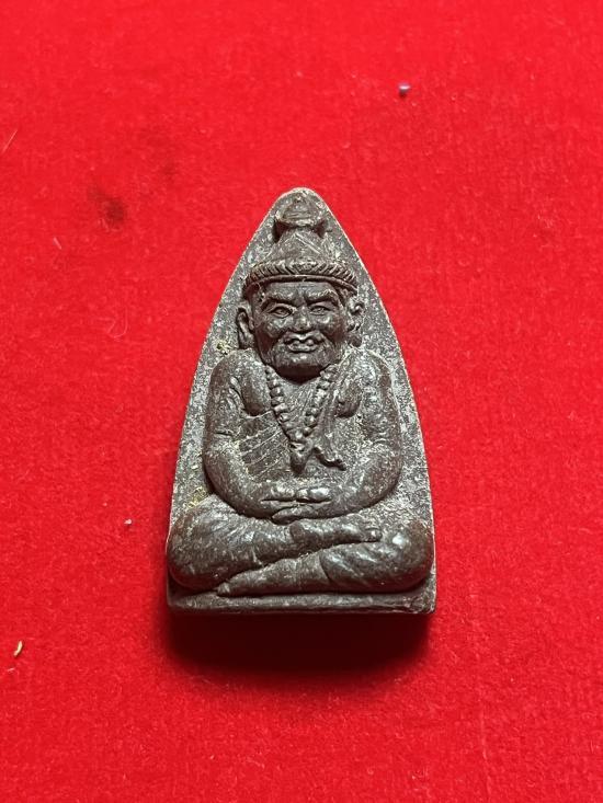 รูปหล่อพ่อแก่เนื้อว่าน เนื้อหามวลสารจัดๆ รูปที่ 2