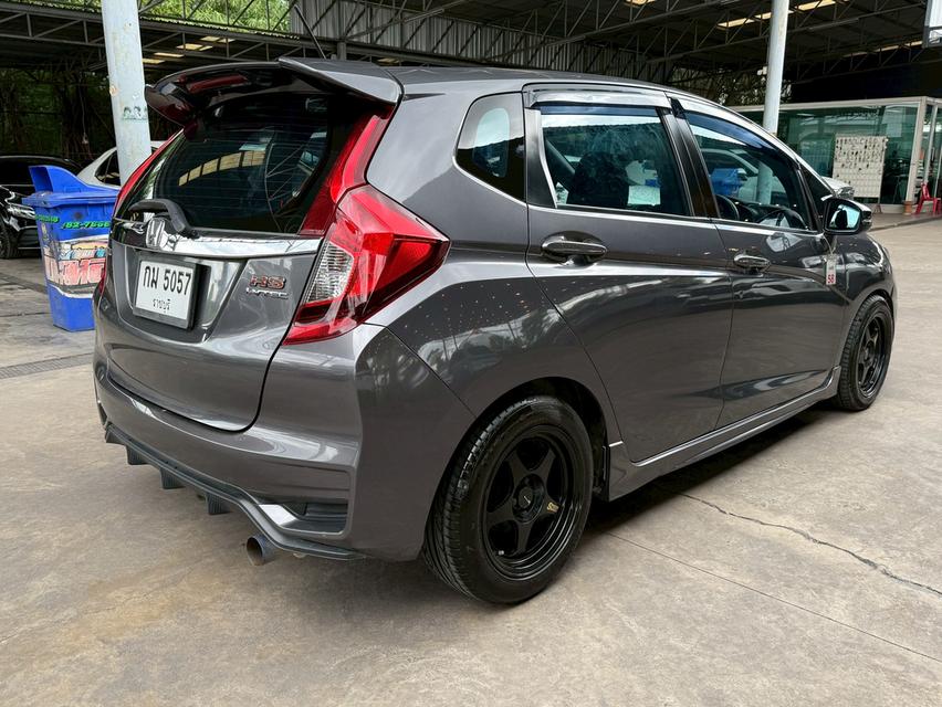 HONDA  JAZZ GK 1.5 RS PLUS (MNC) Y2019 2