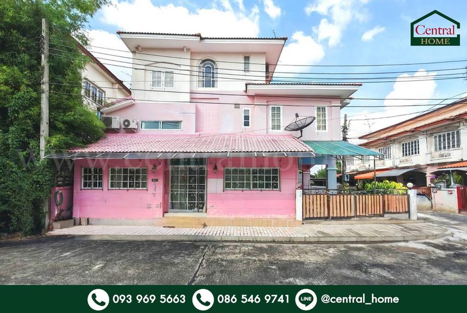 ทาวน์เฮ้าส์ 2 ชั้นครึ่ง สรานนท์ ติวานนท์ - ปากเกร็ด หลังมุม 1