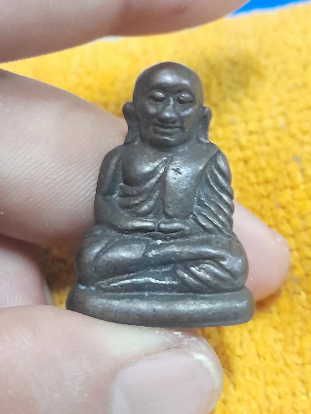 รูปหล่อหลวงพ่อเงินวัดบางคลาน