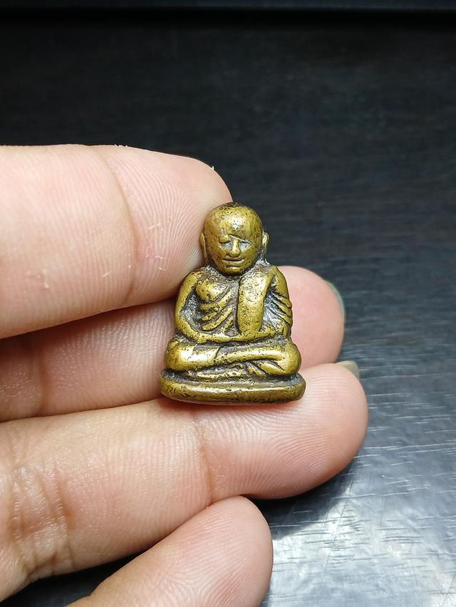 หลวงพ่อเงิน วัดบางคลาน