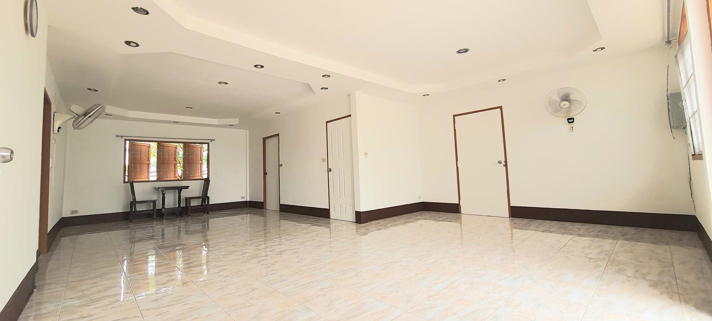 บ้านเดี่ยวหลังใหญ่4น้ำ 3นอน 10